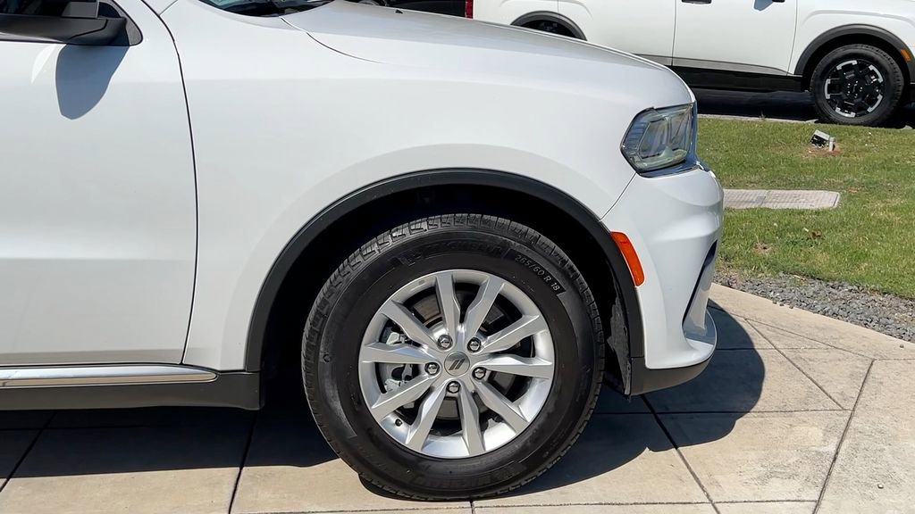 Used 2023 Dodge Durango SXT image 11