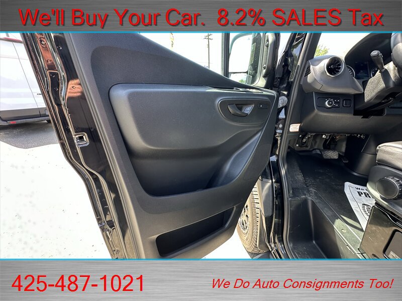 Used 2024 Mercedes-Benz Sprinter 2500 image 27