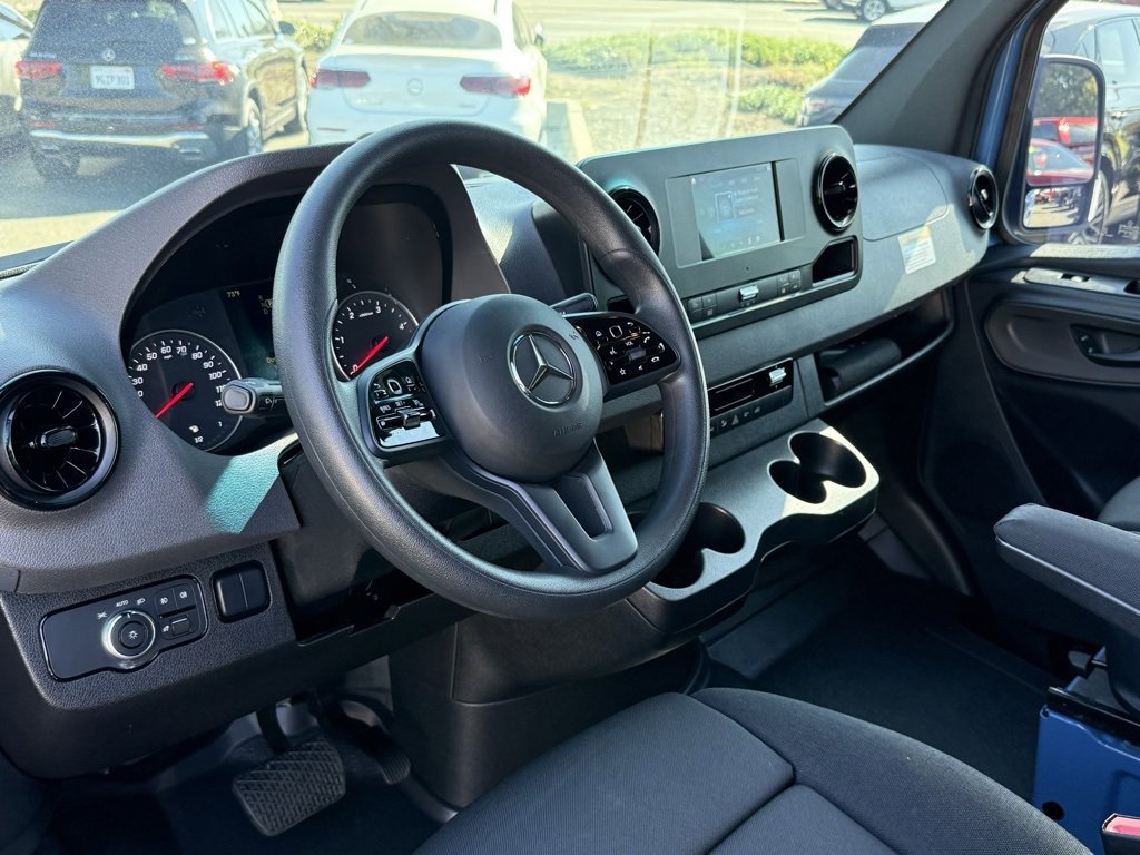 Used 2024 Mercedes-Benz Sprinter 144 Cargo image 9