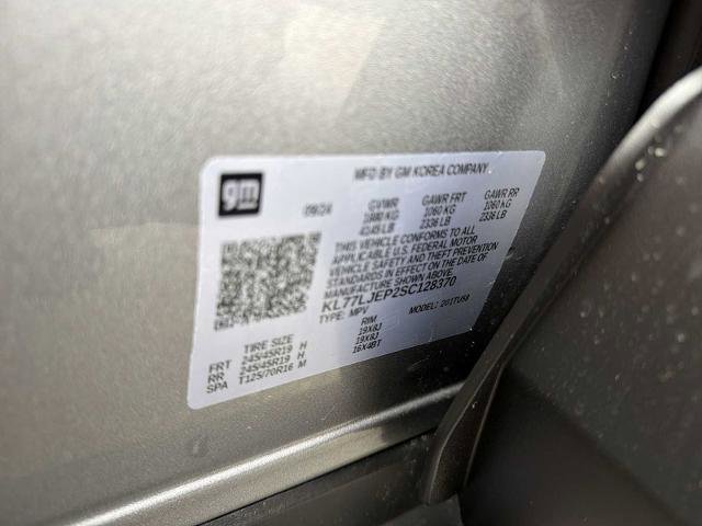 Certified 2025 Chevrolet Trax RS w/ Driver Confidence Package FWD image 31