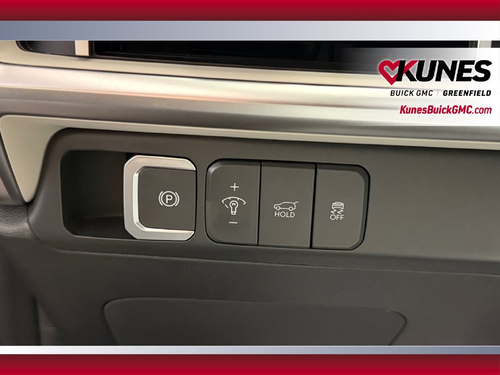 Used 2026 Hyundai Santa Fe SEL FWD image 19