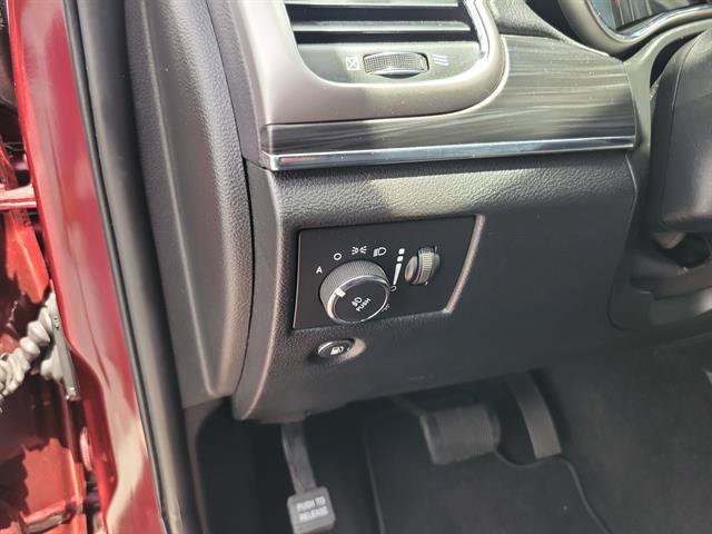 Used 2020 Jeep Grand Cherokee Limited RWD image 41