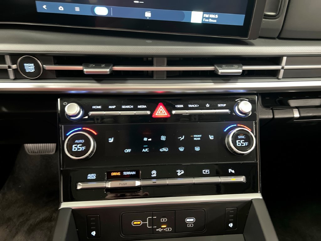 New 2027 Hyundai Santa Fe XRT AWD/4WD image 24