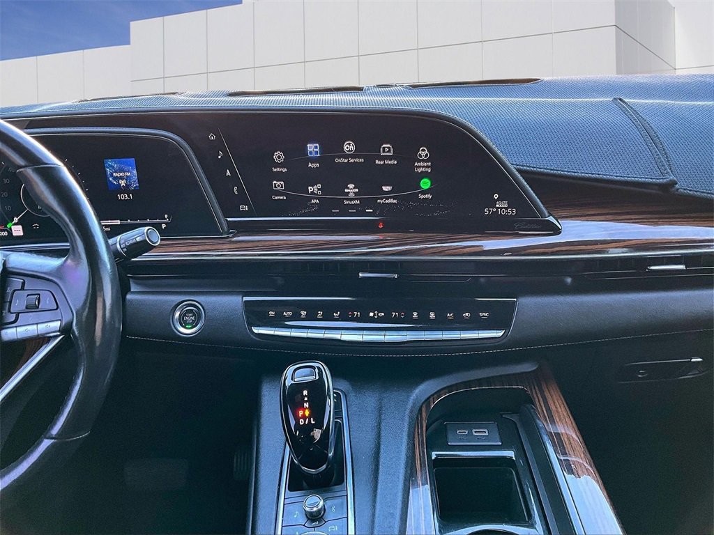 Used 2021 Cadillac Escalade Premium Luxury w/ Driver Assist Tech Package image 16