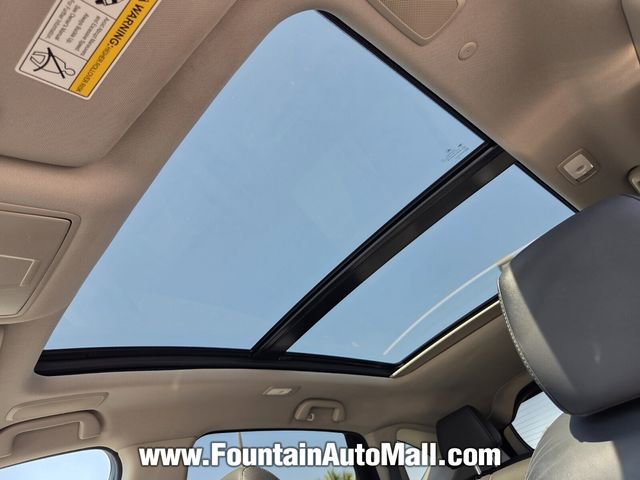 Used 2023 Acura RDX w/ Technology Package FWD image 17