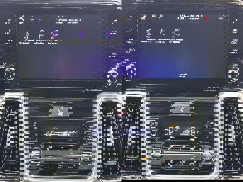 Used 2022 Kia Sorento SX image 12