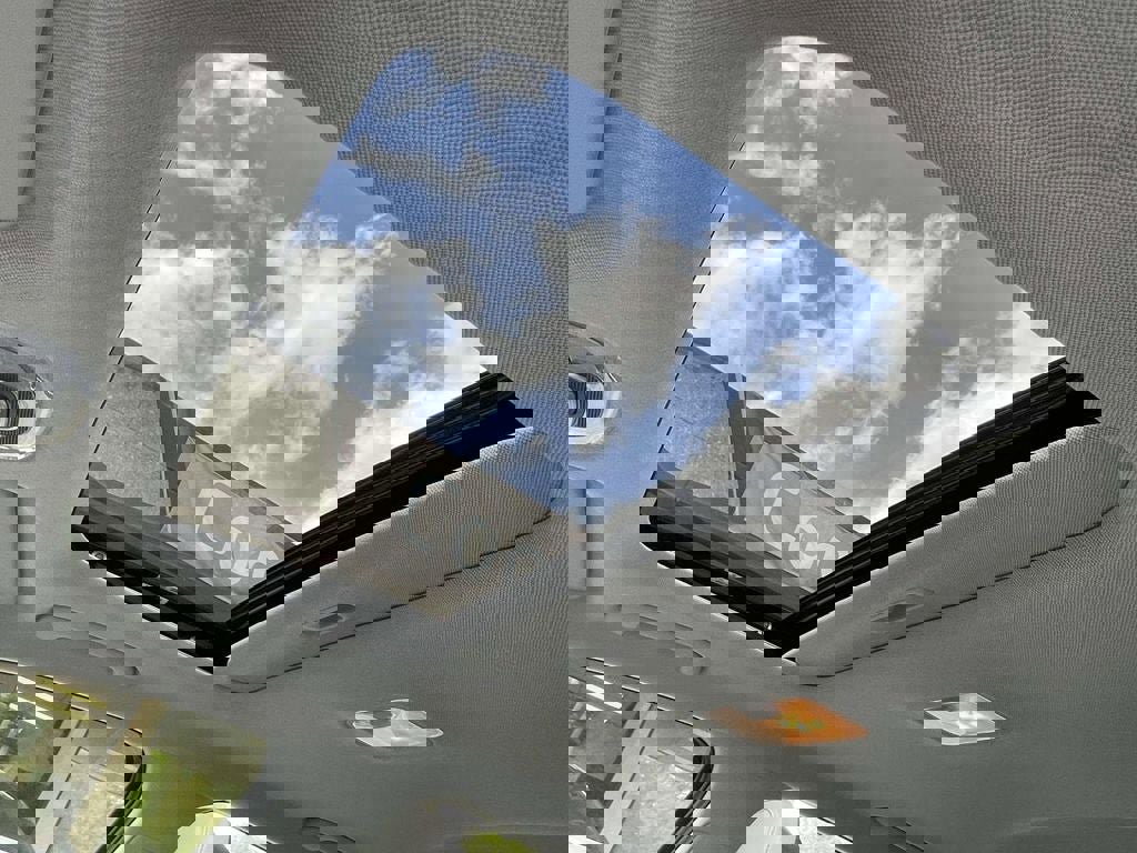 New 2026 Hyundai Elantra Limited image 14