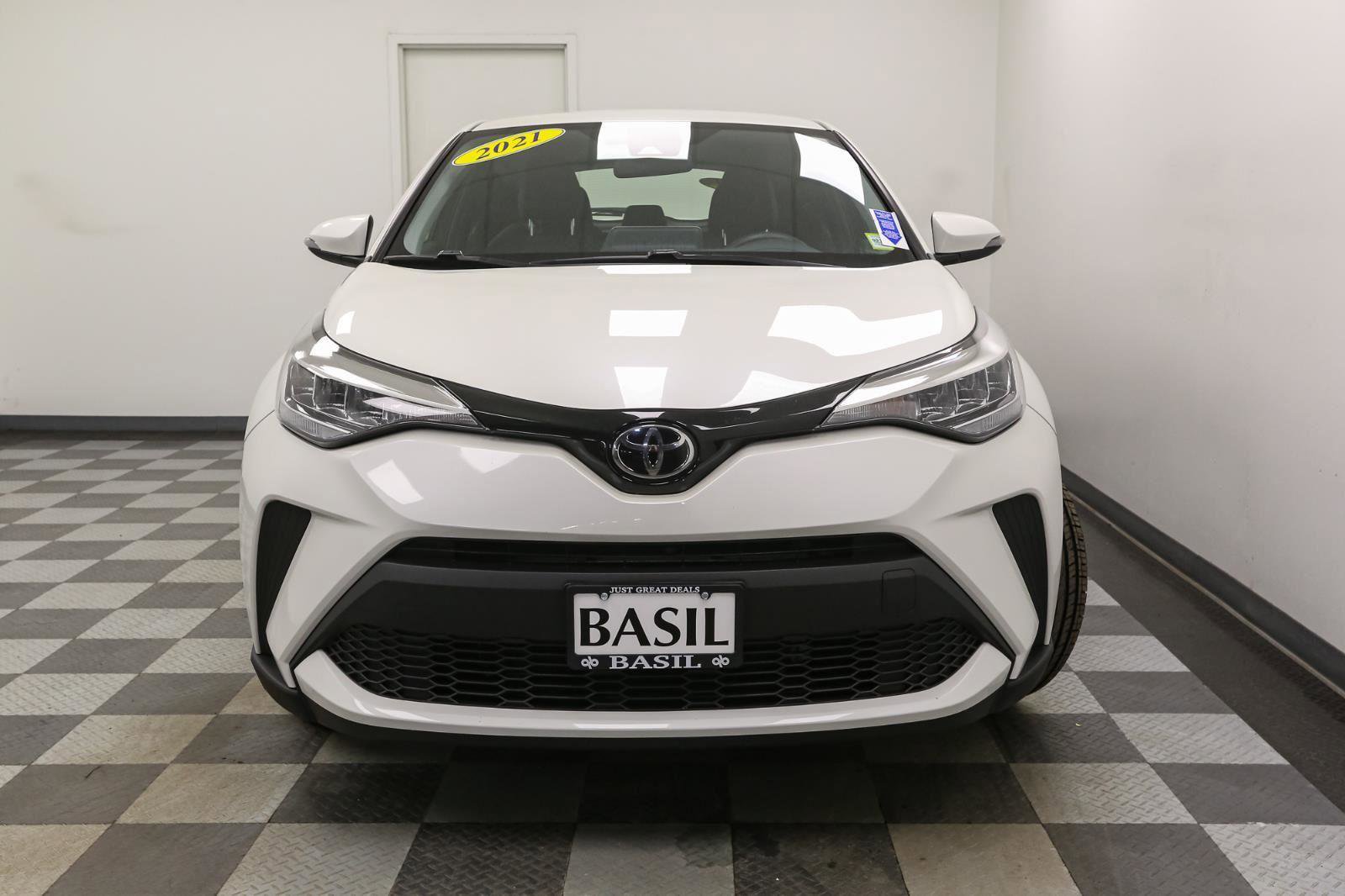 Used 2021 Toyota C-HR LE image 2