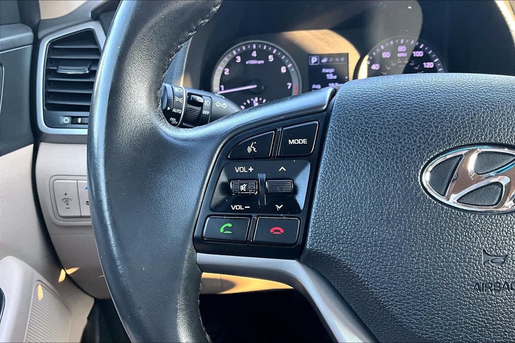 Used 2018 Hyundai Tucson Value AWD/4WD image 18