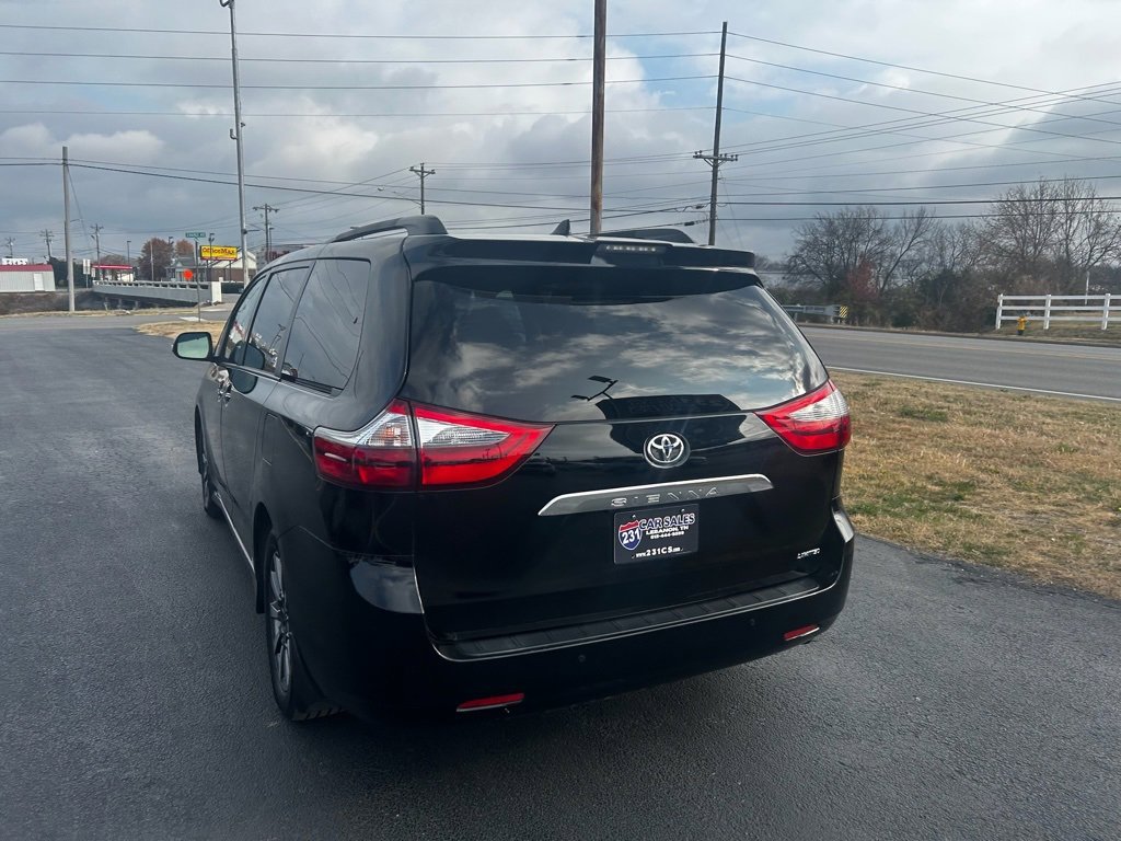 Used 2020 Toyota Sienna Limited Premium image 5