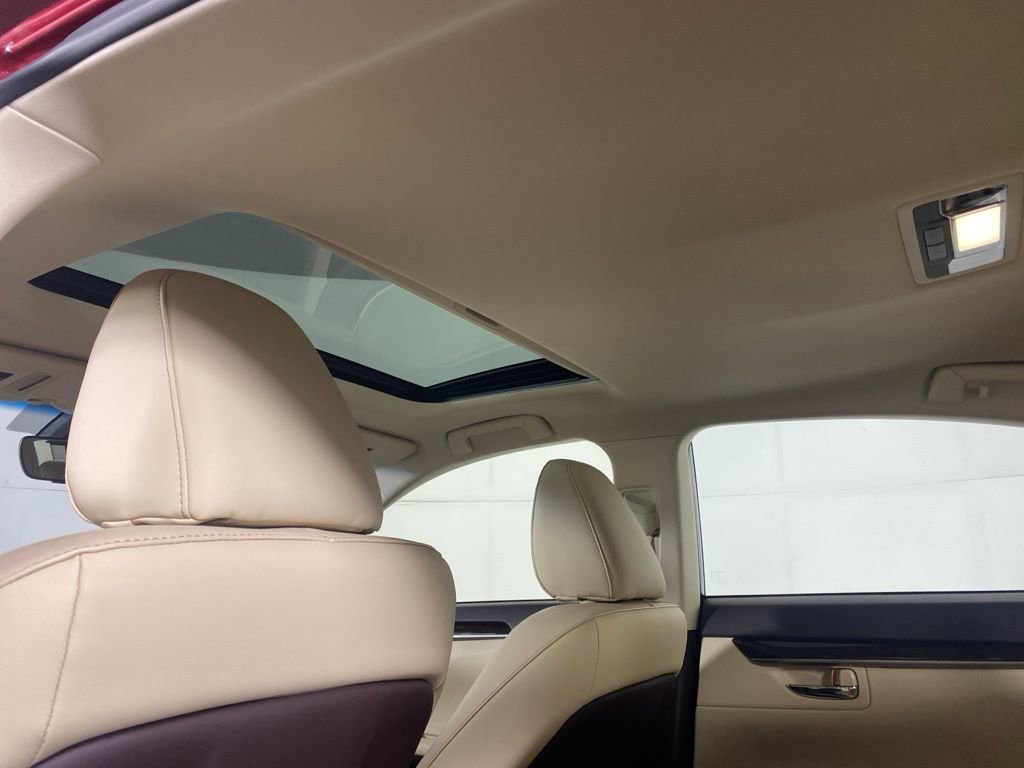 Used 2016 Lexus ES 350 w/ Luxury Package w/Wood Trim image 14