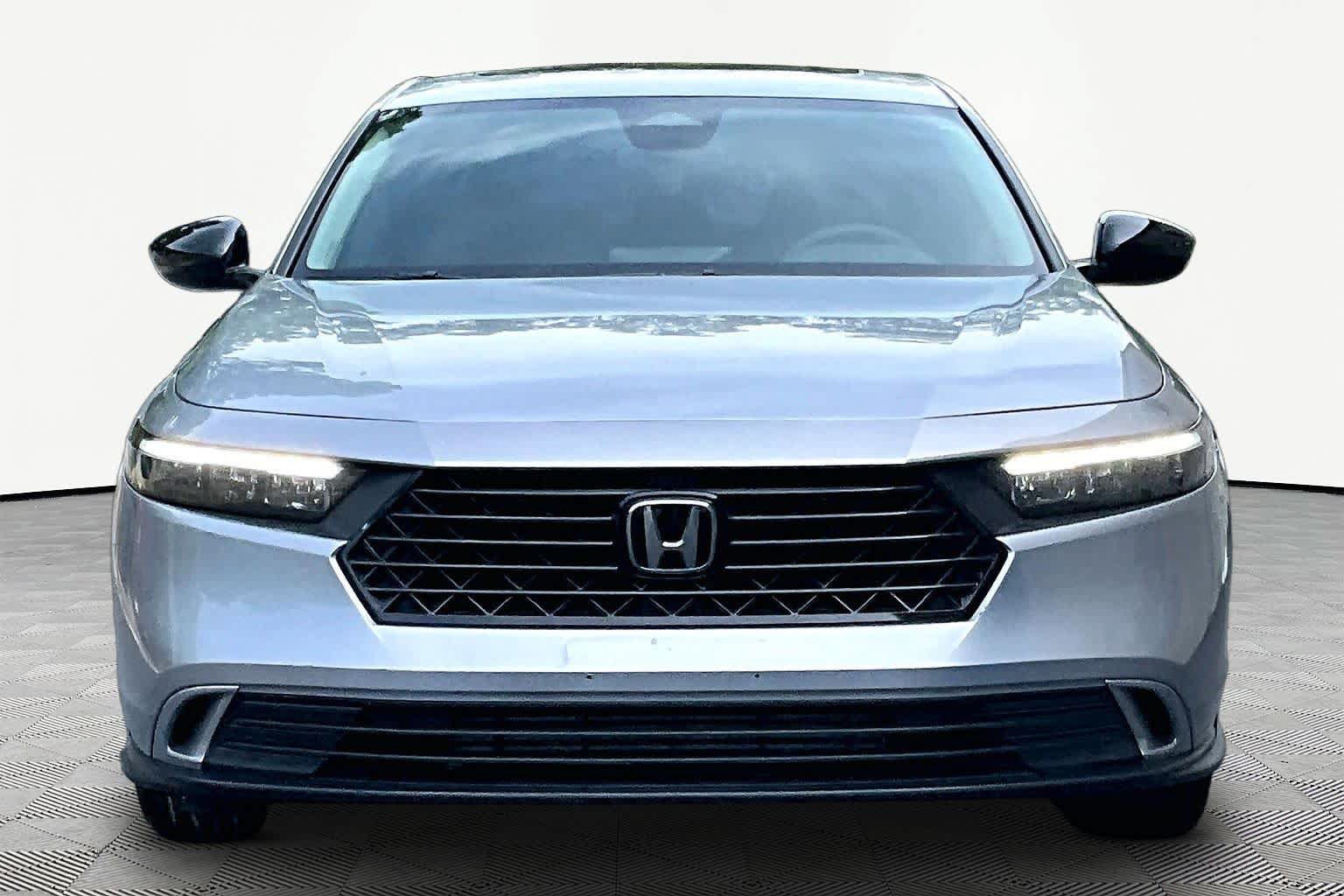 Used 2024 Honda Accord EX image 4