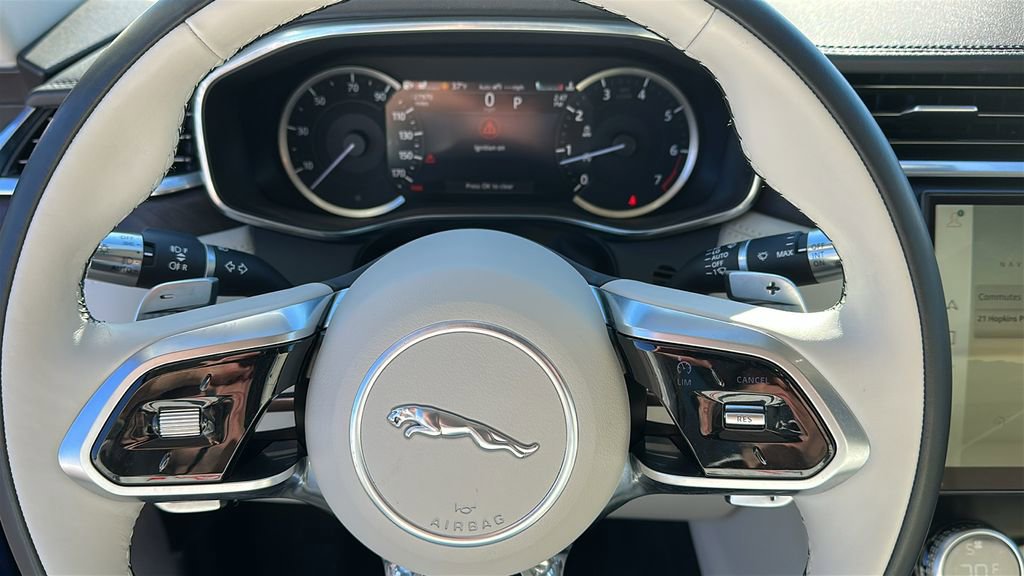 Certified 2022 Jaguar F-PACE S image 12