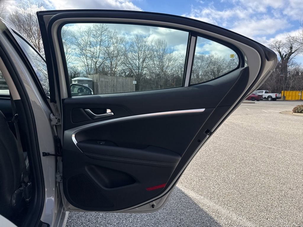 New 2026 Genesis G70 2.5T image 30