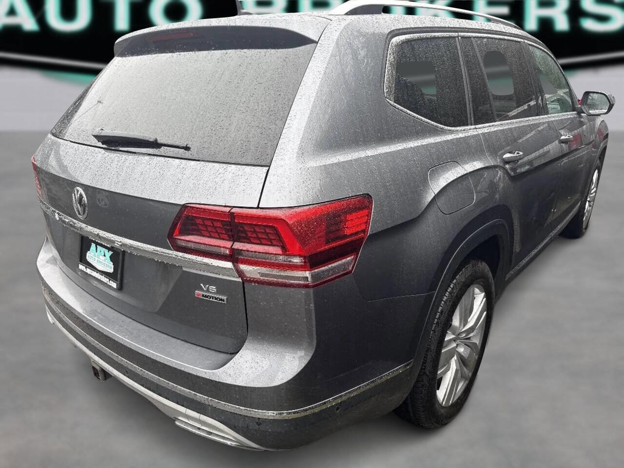 Used 2019 Volkswagen Atlas SEL Premium AWD/4WD image 3