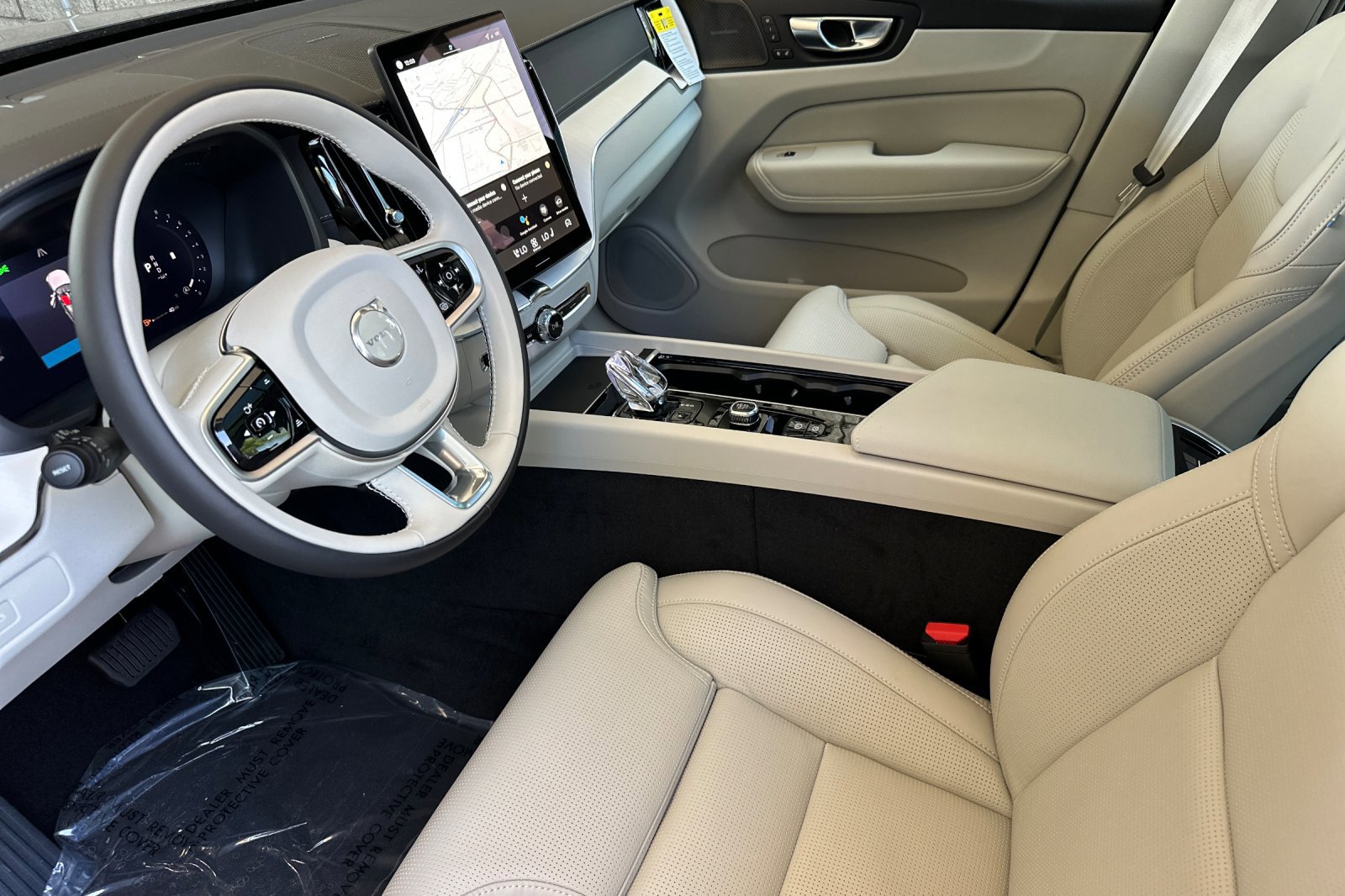 New 2026 Volvo XC60 B5 Ultra AWD/4WD image 8