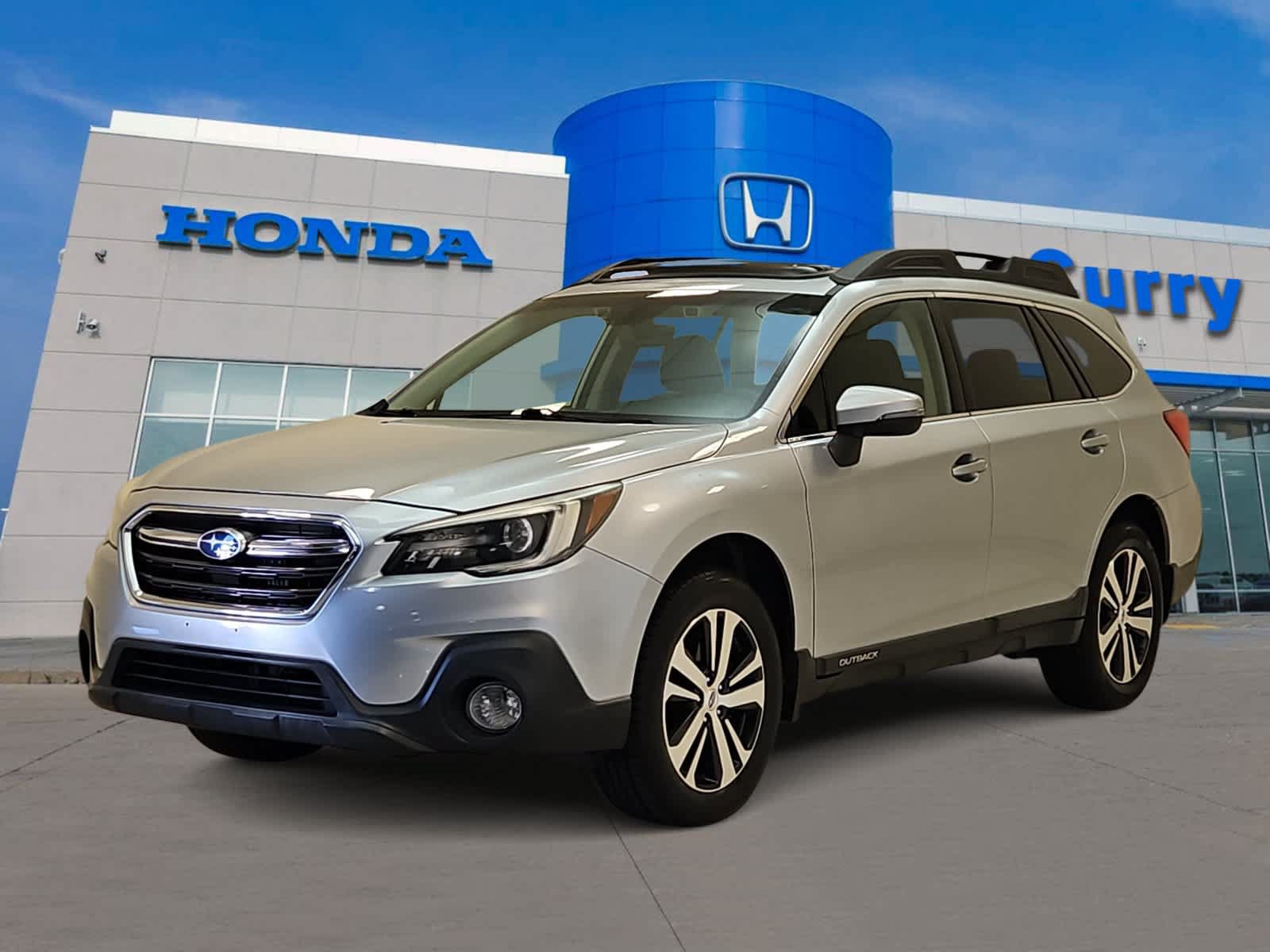 Used 2018 Subaru Outback 2.5i Limited AWD/4WD image 1