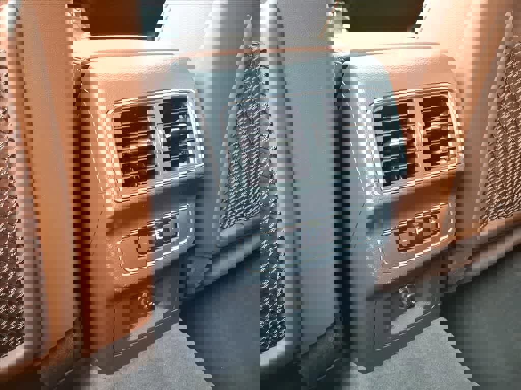 Used 2018 Audi Q5 2.0T Premium Plus w/ Premium Plus Package image 10