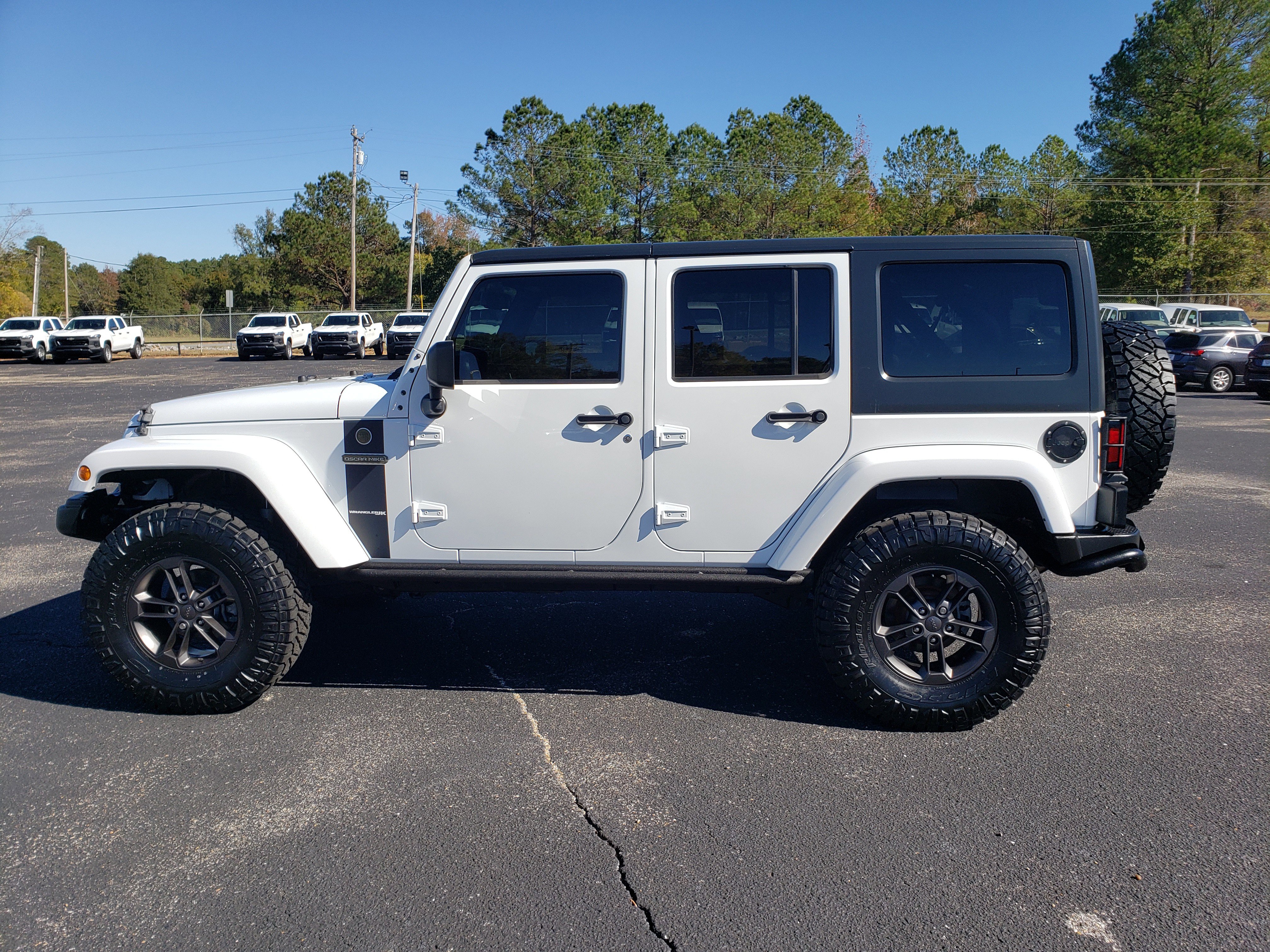 Used 2018 Jeep Wrangler Unlimited Sport image 6