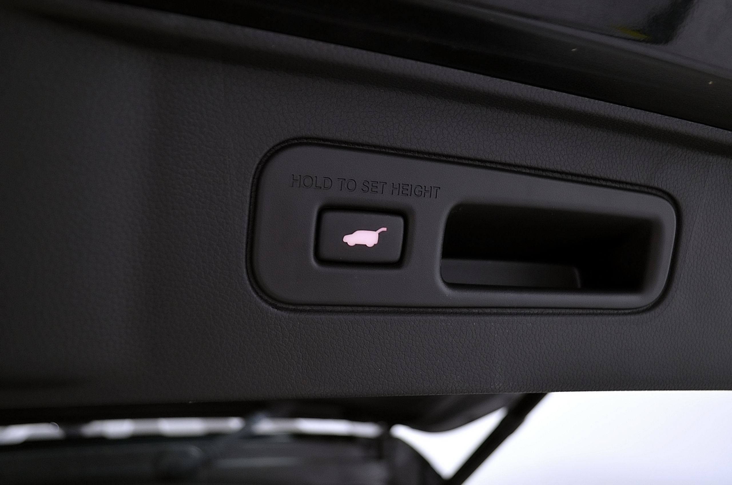 Used 2025 Honda Pilot EX-L image 12