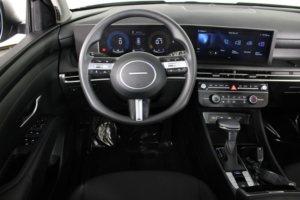 Used 2026 Hyundai Tucson SE FWD image 8