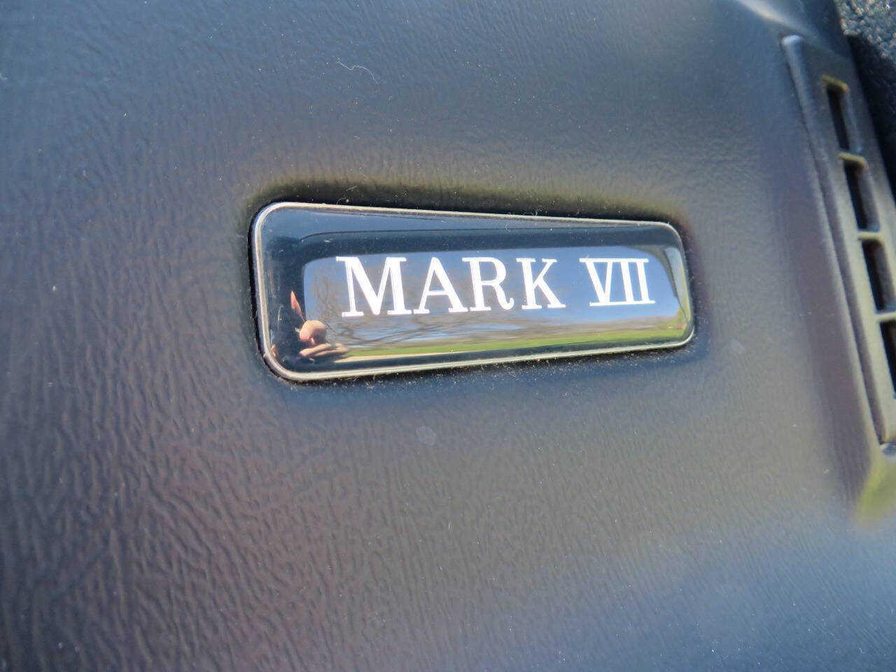 Used 1988 Lincoln Mark VII LSC RWD image 20