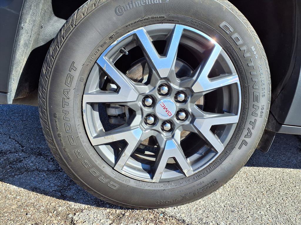 Used 2023 GMC Acadia SLE w/ Driver Convenience Package image 37