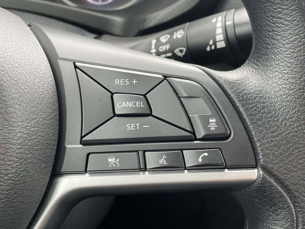 Used 2023 Nissan Sentra SV image 30