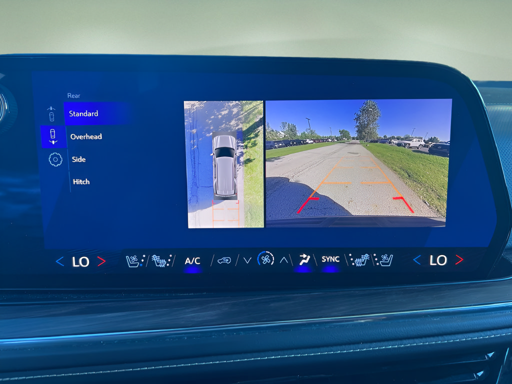 Used 2025 Chevrolet Tahoe Premier RWD image 27