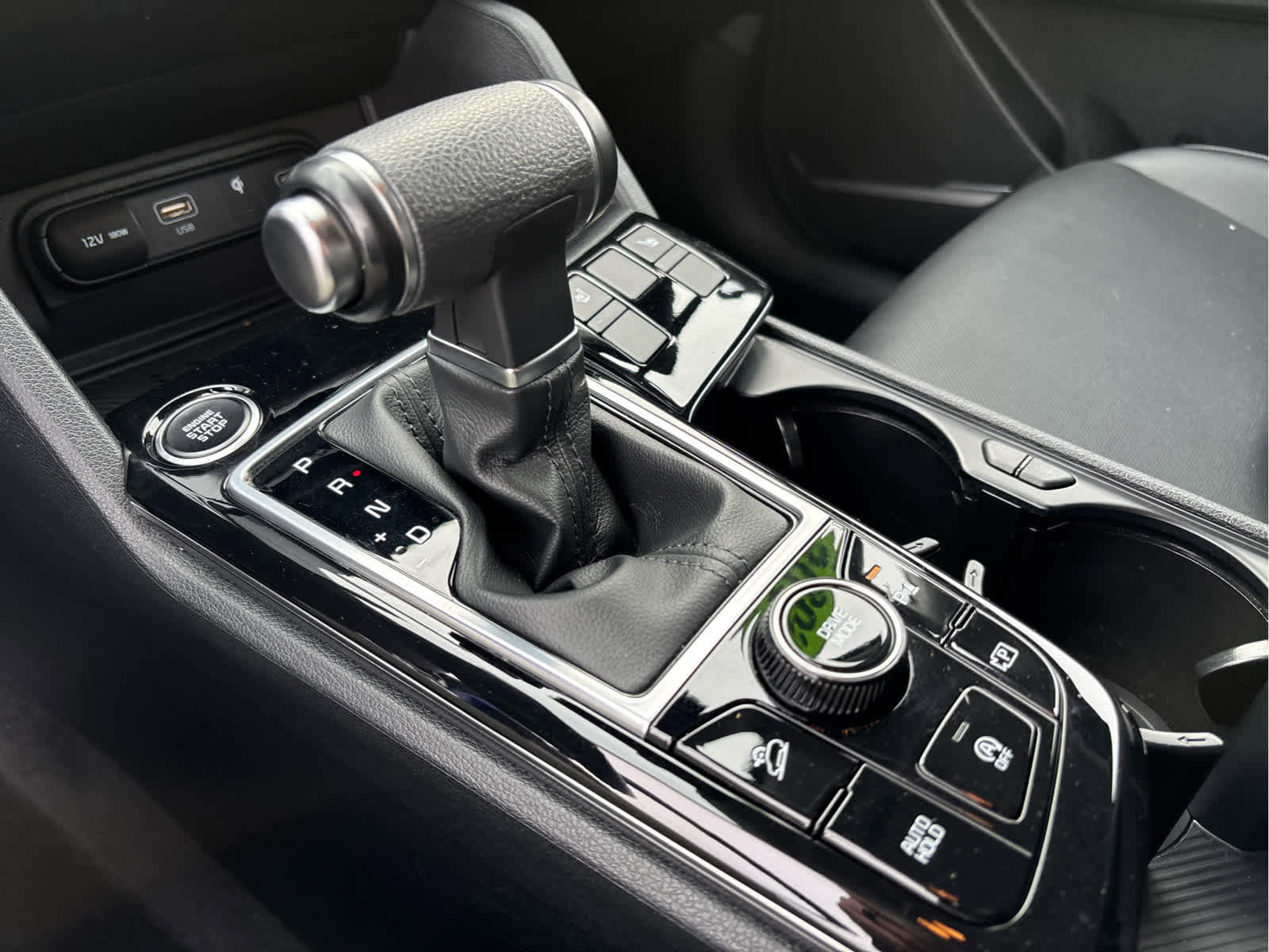 Used 2023 Kia Sportage EX image 19