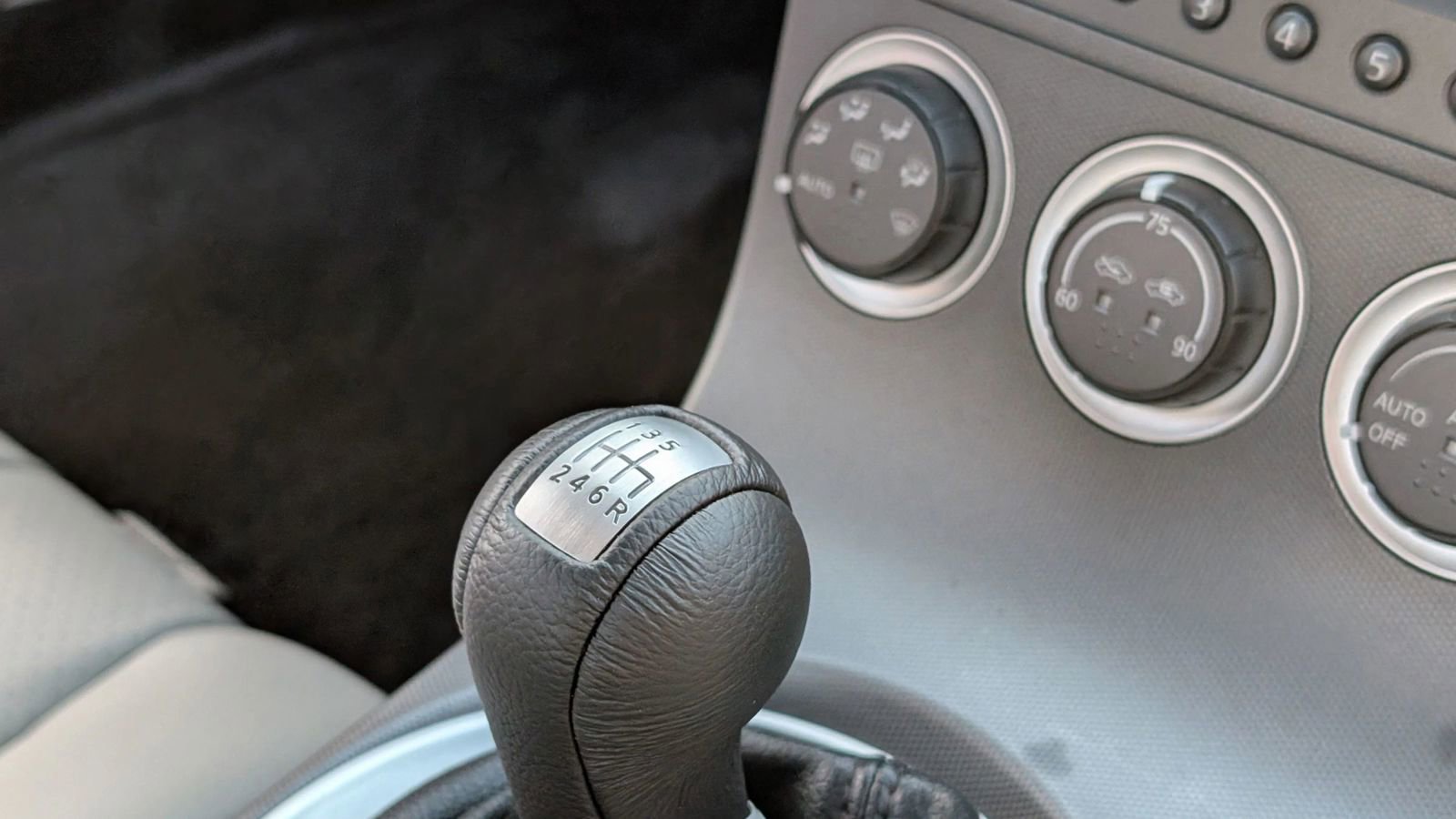 Used 2003 Nissan 350Z Touring image 11