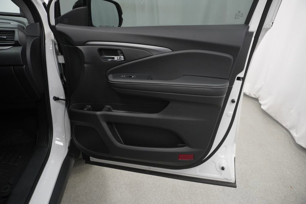 Used 2025 Honda Ridgeline RTL image 46