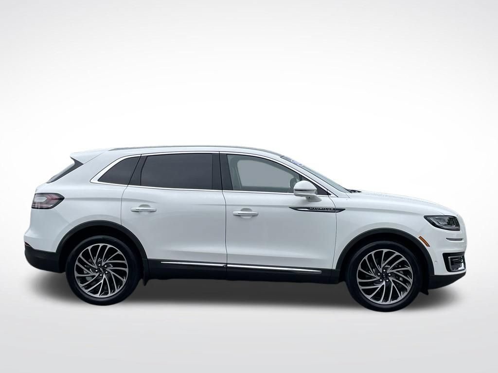 Used 2020 Lincoln Nautilus Reserve w/ Equipment Group 201A FWD image 7