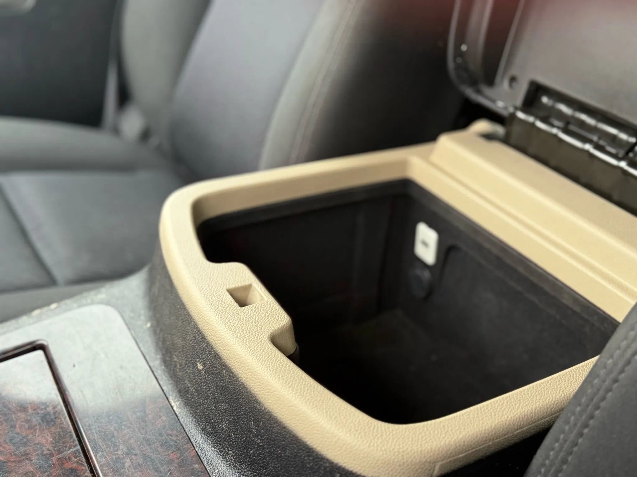 Used 2010 Chevrolet Tahoe LS w/ Skid Plate Package image 30