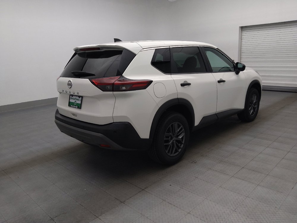 Used 2023 Nissan Rogue S FWD image 10