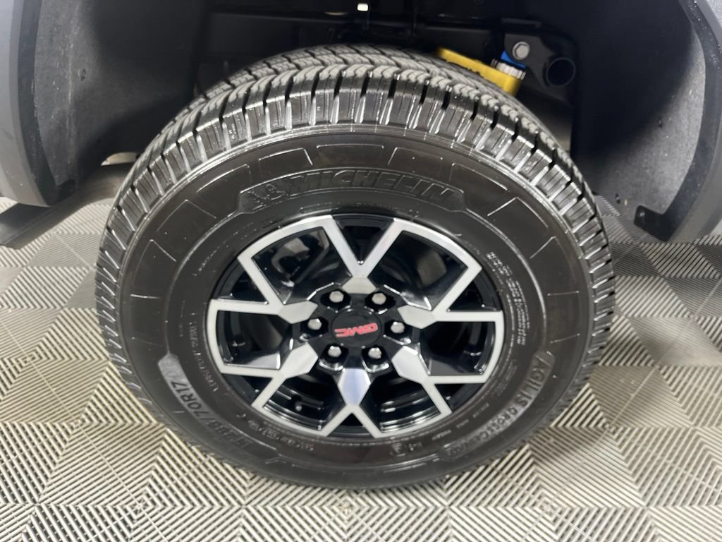 Certified 2024 GMC Canyon AT4X AWD/4WD image 21