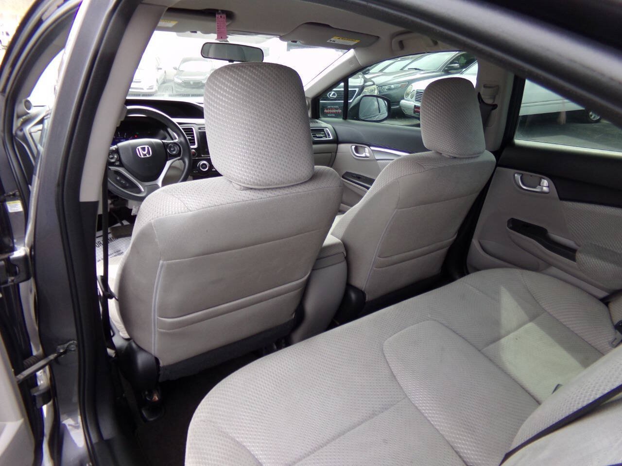 Used 2015 Honda Civic Hybrid Sedan image 11