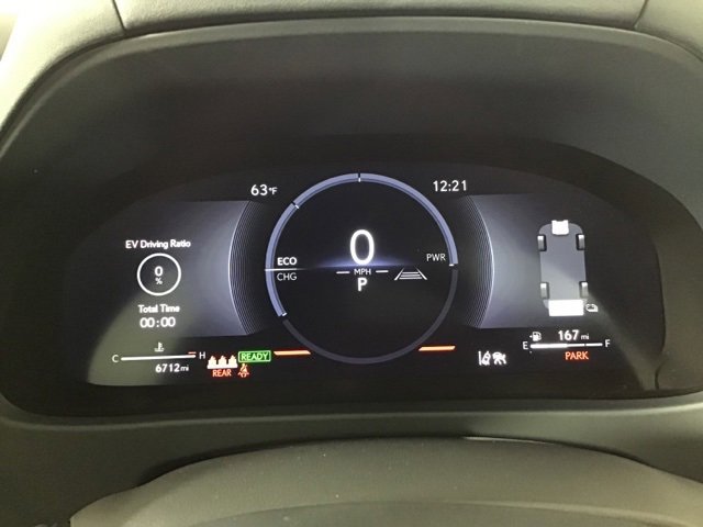 Used 2025 Lexus UX 300h 300h Premium image 15