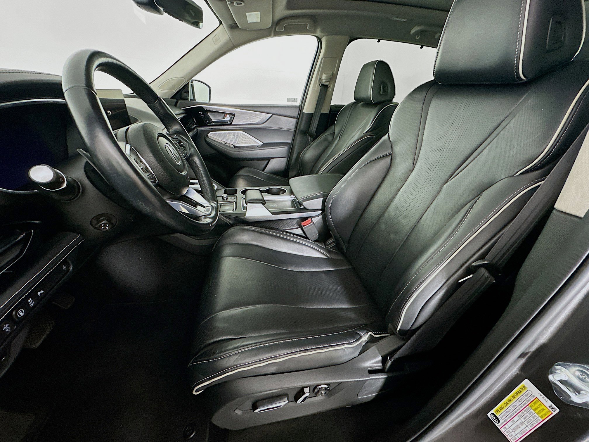 Used 2023 Acura MDX SH-AWD w/ Advance Package image 13