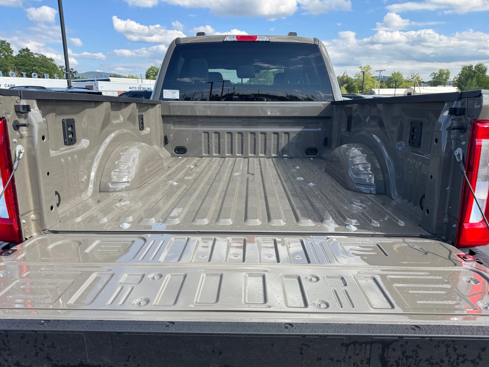 New 2026 Ford F250 XLT w/ FX4 Off-Road Package AWD/4WD image 26