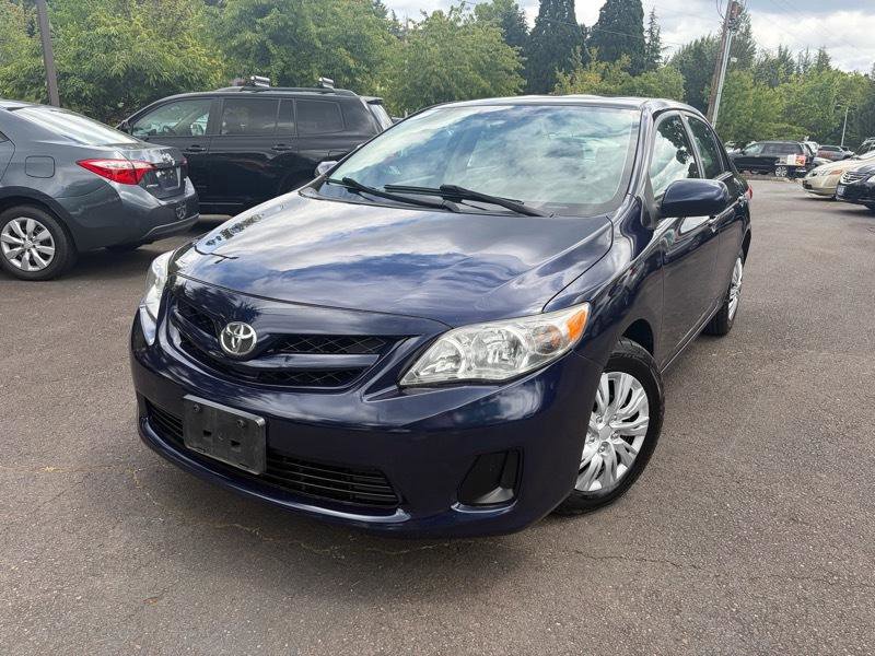 Used 2011 Toyota Corolla LE FWD image 2