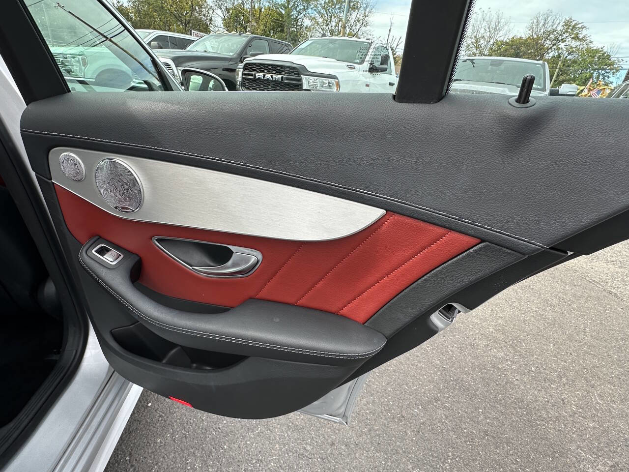 Used 2015 Mercedes-Benz C 300 Sedan image 21