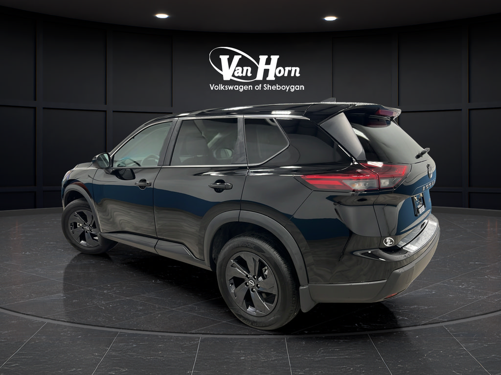 Used 2026 Nissan Rogue SV w/ Cold Weather Package AWD/4WD image 5