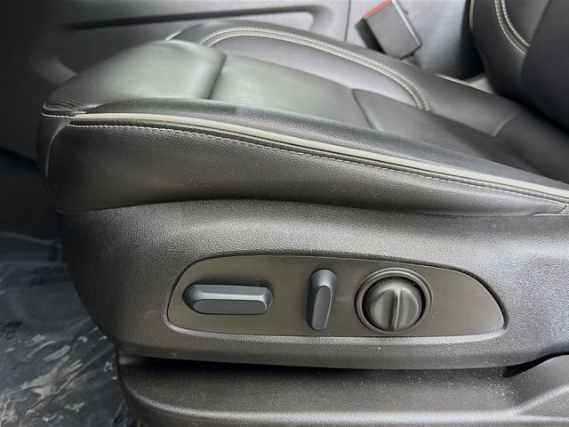 Used 2024 Chevrolet Traverse Premier w/ Redline Edition image 23