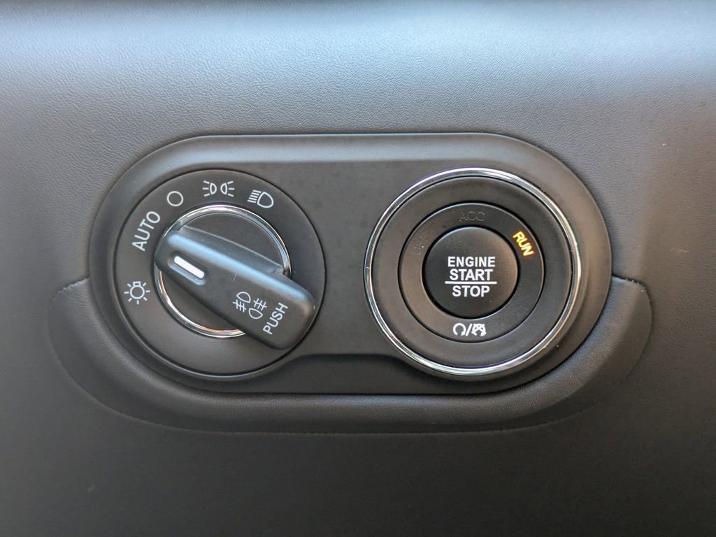 Used 2024 Maserati Levante Modena Ultima AWD/4WD image 26