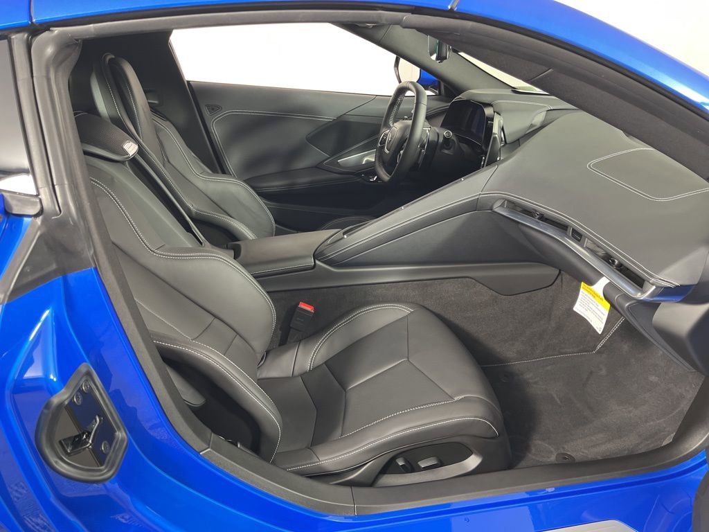 Certified 2024 Chevrolet Corvette Stingray Coupe w/ 1LT RWD image 4