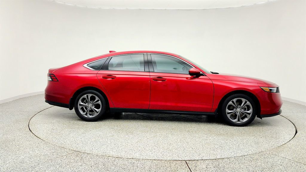 Used 2024 Honda Accord EX image 4
