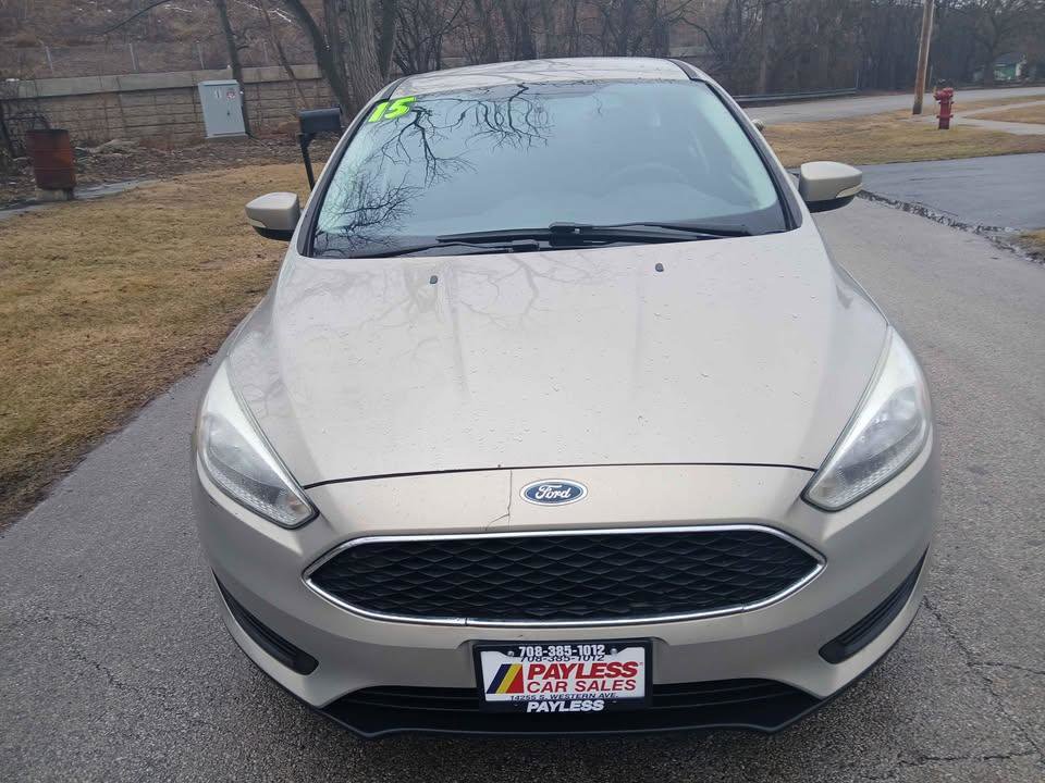 Used 2015 Ford Focus SE FWD image 3
