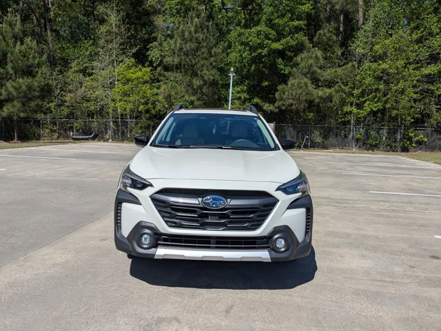 Certified 2025 Subaru Outback Limited w/ Popular Package #2 image 5