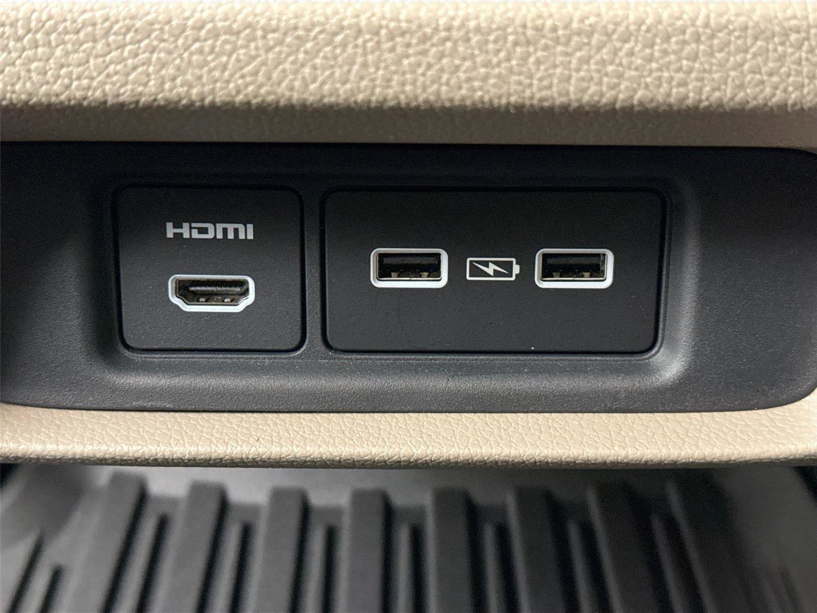 Used 2024 Honda Odyssey Elite image 37